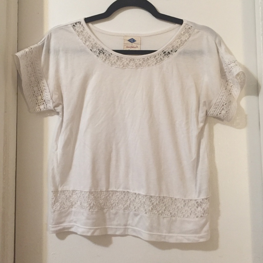 Sadie Robertson White Eyelet Blouse